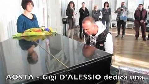 GIGI D'ALESSIO dedica "Non dirgli mai" a Maria Bar...