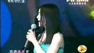Sammy Gao [高胜美] performed Qing Qing He Bian Cao [青青河邊草] LIVE!
