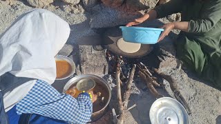 "Nomadic woman's entertainment: the joy of cooking the best food in history"