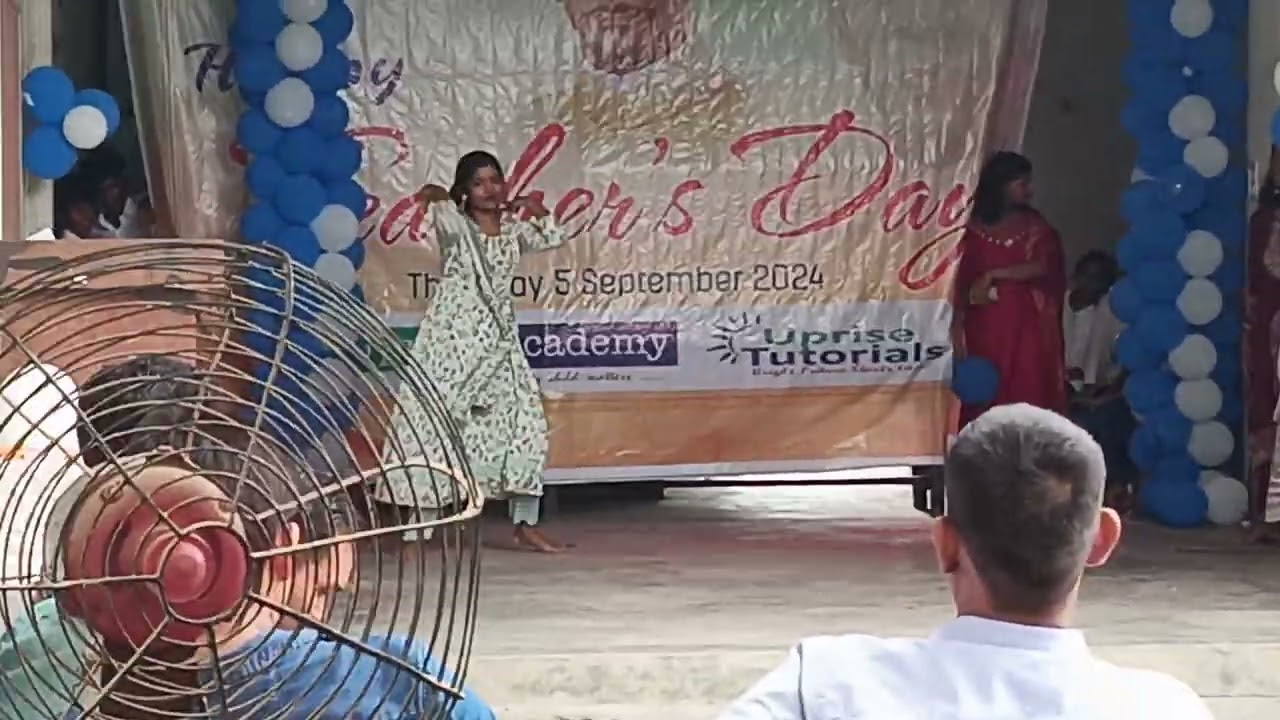 UPRISE ACADEMY DANCE PERFORMANCE