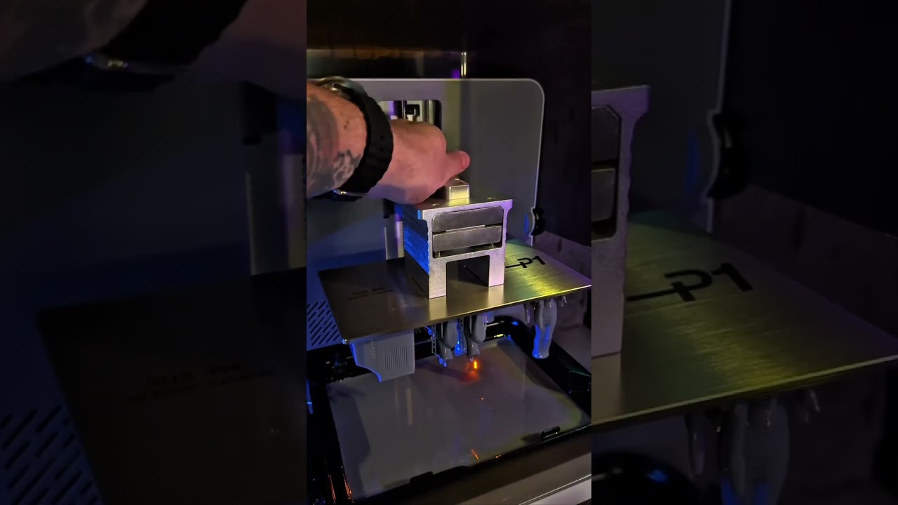 Быстрый взгляд на новинку от Anycubic P1  