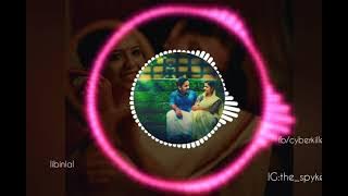 Penne Nin Chiriyil Mayangi Koode HQ| പെണ്ണെ നിൻ ചിരിയിൽ മയങ്ങി കൂടെ