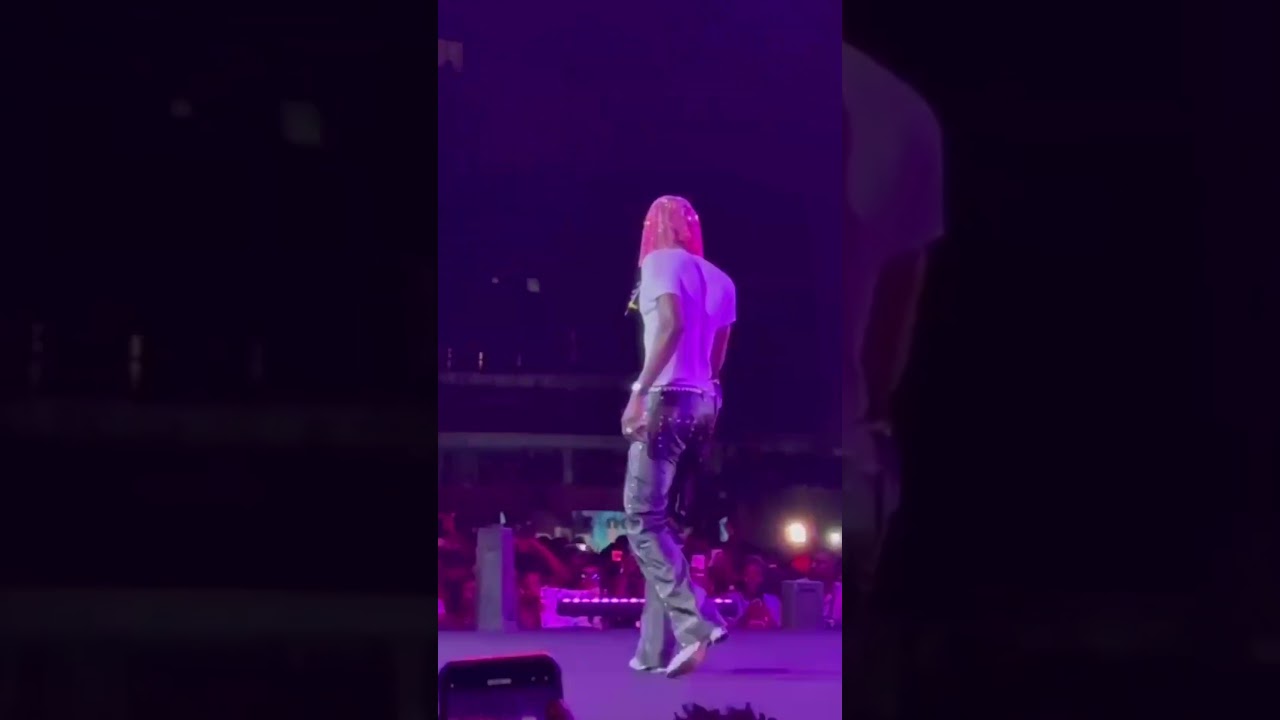 Black Sherif went mad on this one🔥#concert #hiphop #live #viralvideo #shareacoke #fun