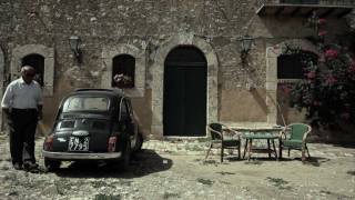 Video thumbnail of "Roberta Gulisano_Troppo profondo per le 23 (Official Music Video)"