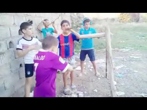 أطفال يرقصون بأغنية الشاب جليل أنا لا أدوخ تشبع ضحك