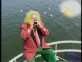 Bassie speelt Smile