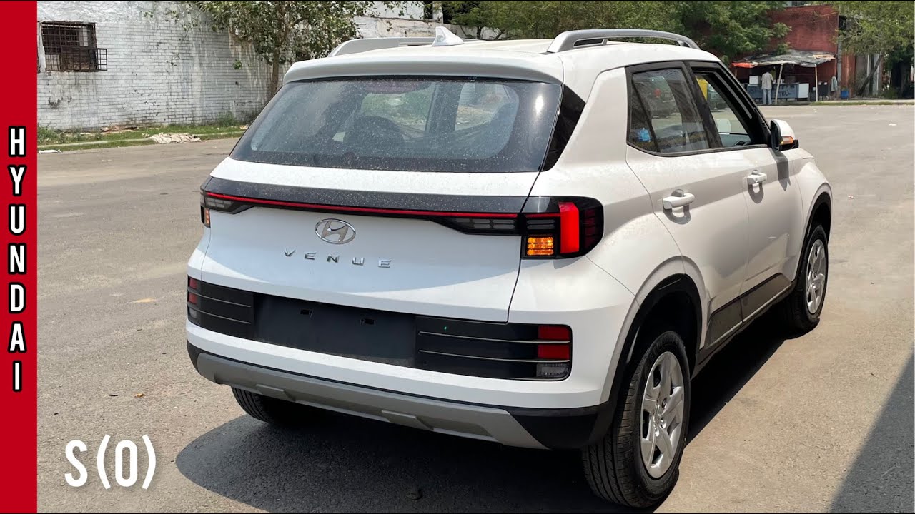 New Hyundai Venue Facelift 2022 🔥 Venue S(O) Petrol - Rs 9.50L VFM V | Detailed Walkaround Review!