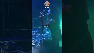 🔫 Guns N' Roses 🌹 - SO FINE (Tokyo Dome) #shorts #gunsnroses #slash