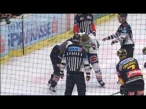 Stewart vs Gratton hockey fight (17.01.2010)