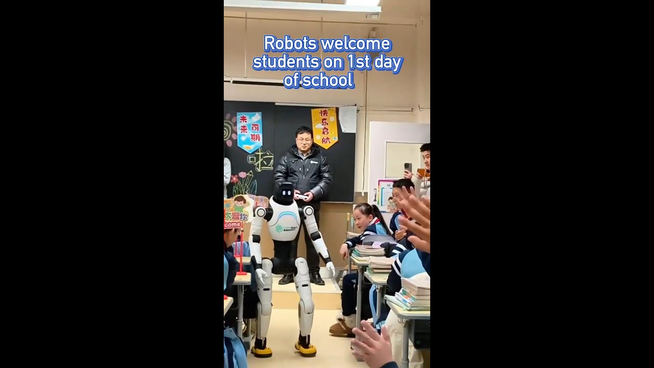Robots welcome students on first day of school