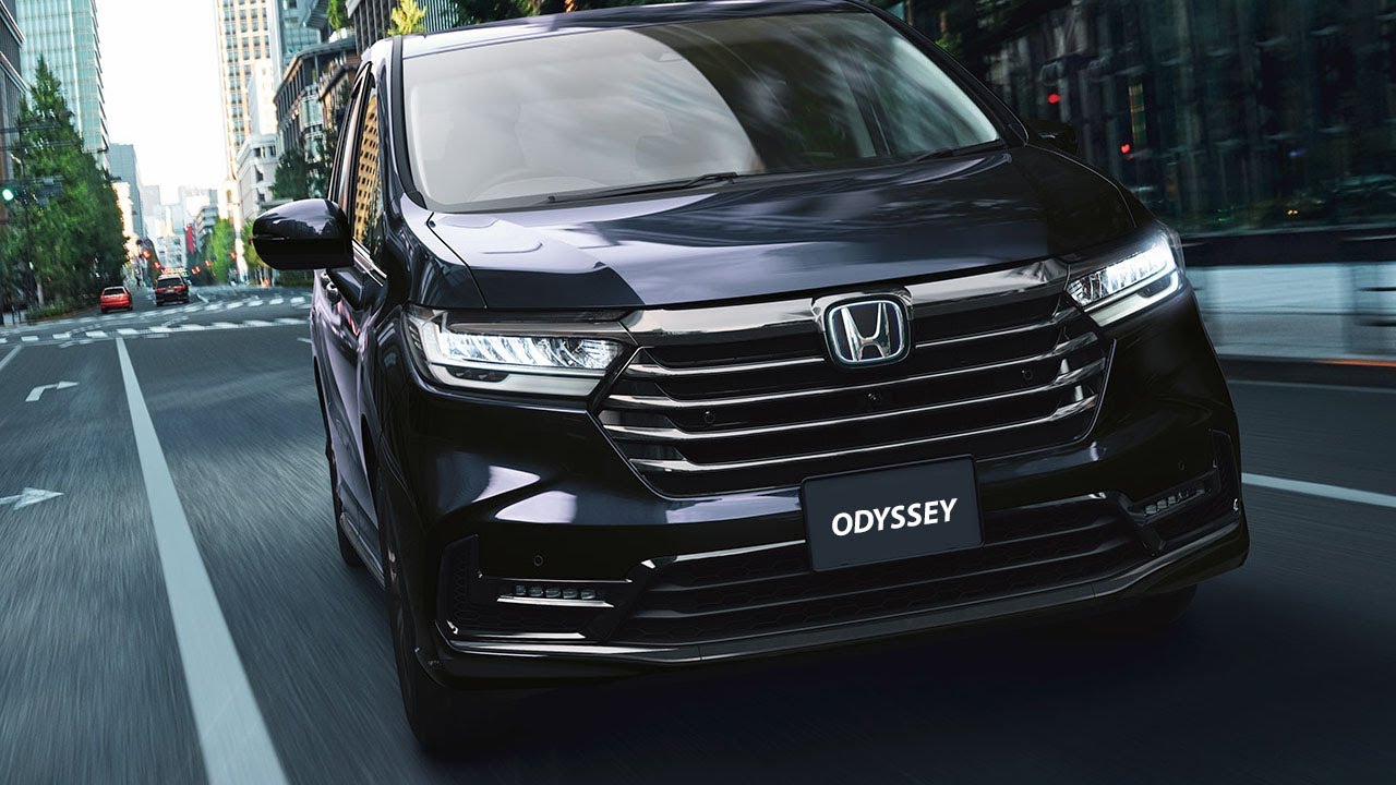 2021 Honda Odyssey Facelift Review | Honda Minivan receives a refresh