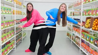 amelia avelina get stuck together learning work as team