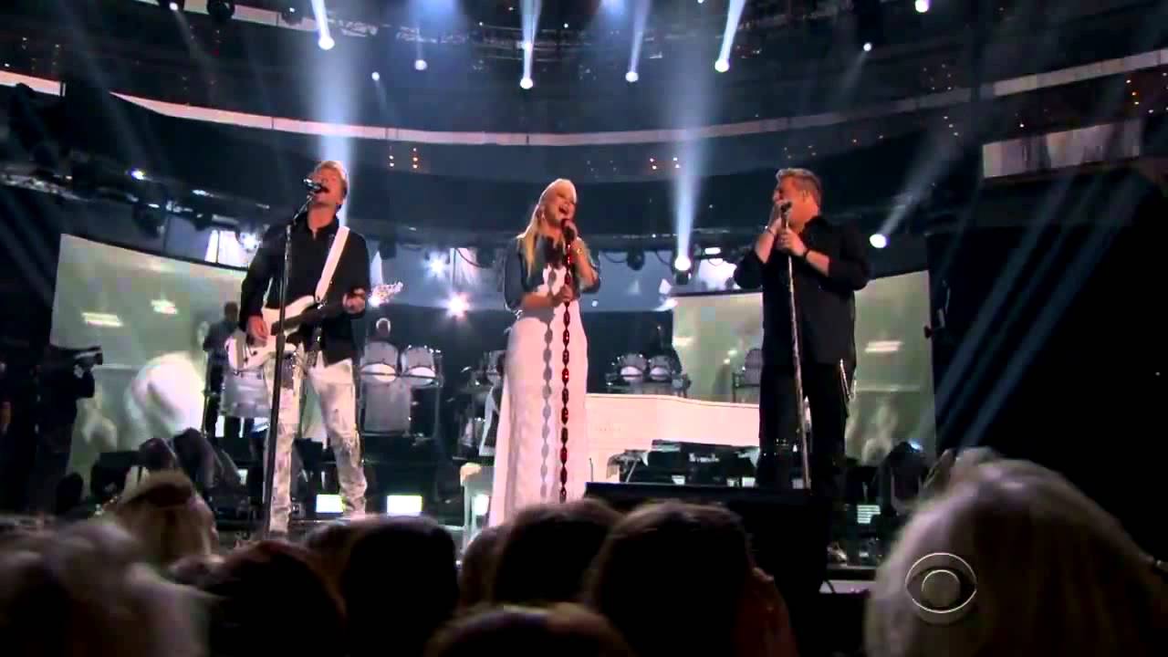 Rascal Flatts feat. Christina Aguilera - Riot - YouTube