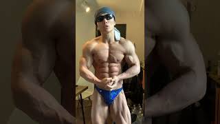 【ボディビル4日前】グラサンタオルとビルパンで変態にしか見えない・・#shorts