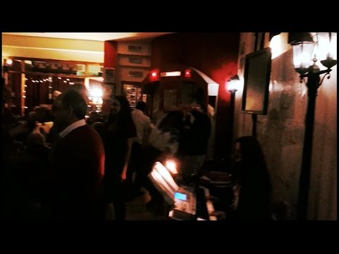 Βίντεο: The Hamilton: Εστιατόριο και χώρος μουσικής στην Ουάσιγκτον DC
