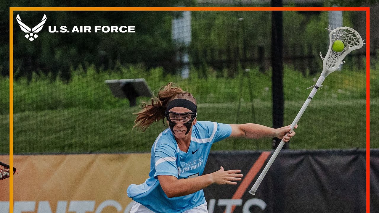 Kylie Ohlmiller goes behind-the-back | Play of the Year Nominee