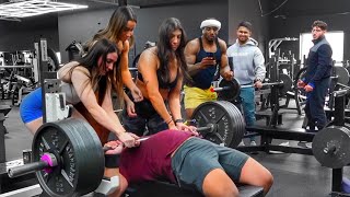 Girls Freak Out at Heavy Lift Prank…