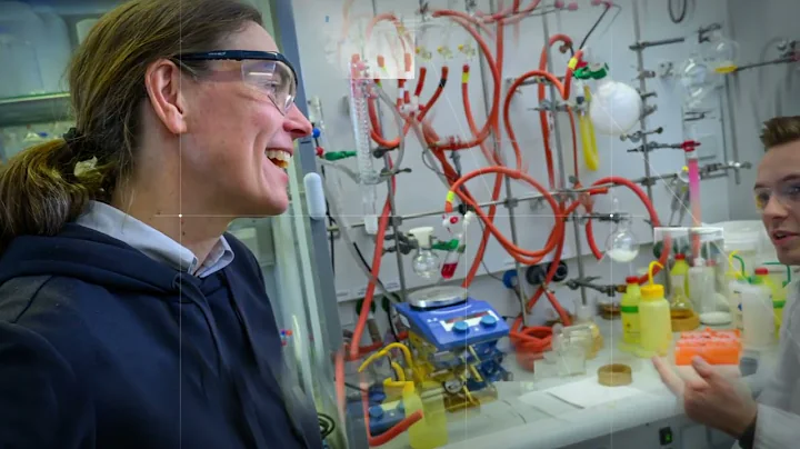Prof. Dr. Claudia Hbartner - Gottfried Wilhelm Lei...