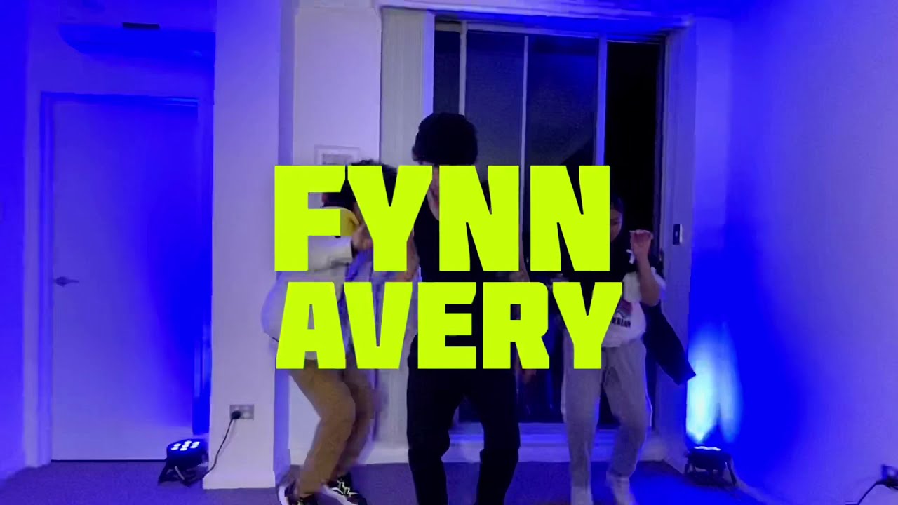 Young T & Bugsey - Strike a Pose Dancehall by Fynn Avery