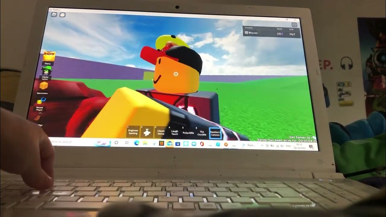 Playing around in the game the COOL zone on Roblox. YouTube