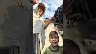 Evinrude 175 Intruder FICHT | Tilt -Trim Failure #fishing #sittingonthedockofthebay #walleye #boat