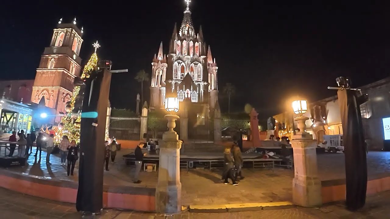 4K San Miguel de Allende After Dark. Walking Central Historic Center, UNESCO World Heritage Site