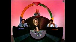 Night Network - Pop Quiz Brix Smith, Vikkie Perkins (Fuzzbox) 24.02.89