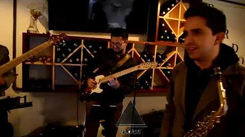 Richard Vargas - Musician / Guitar Player