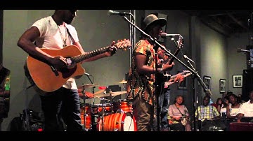 The Muffinz - Umsebenzi Wendoda Live