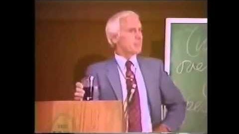 [Jim Rohn] HỌC KỸ NĂNG NÀY hoặc bạn sẽ sống tầm thường