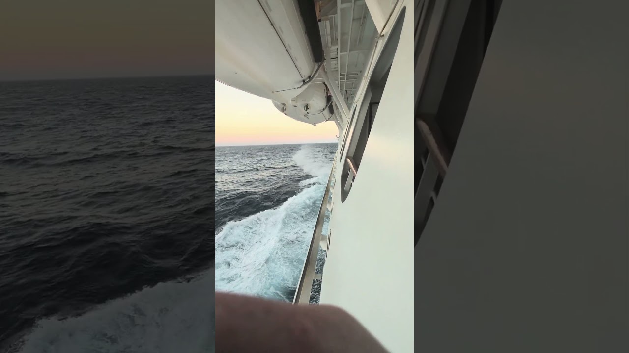 Massive Waves and Spray on the Bow of Carnival Horizon!