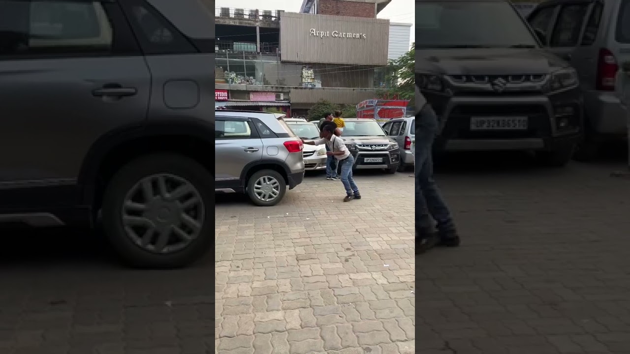 Всё в порядке, это просто ИНДИЯ 