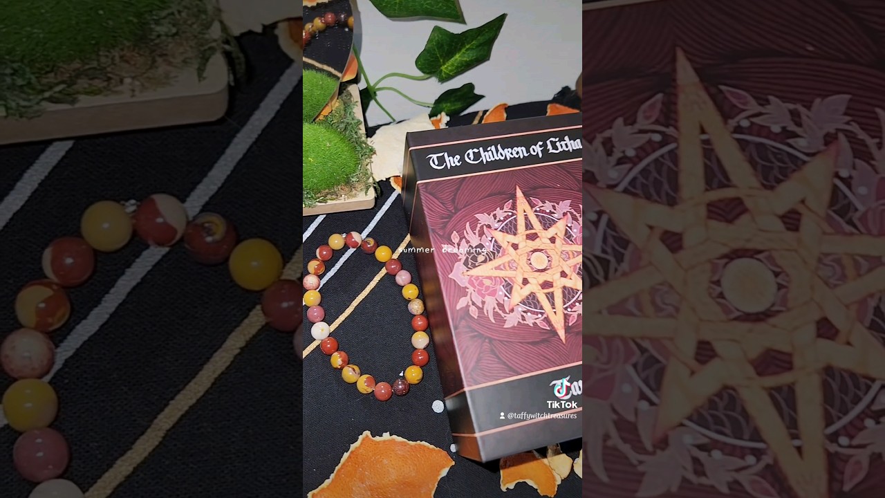 Litha Altar!✨️💛☀️🧡✨️