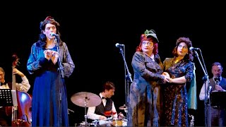 Video thumbnail of "LE SORELLE MARINETTI in “MEDLEY DI NATALE” – MILANO, ECOTEATRO, 30.12.2018"