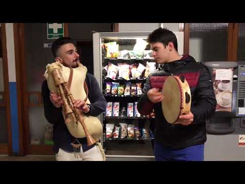 ZAMPOGNA A 'MODERNA: