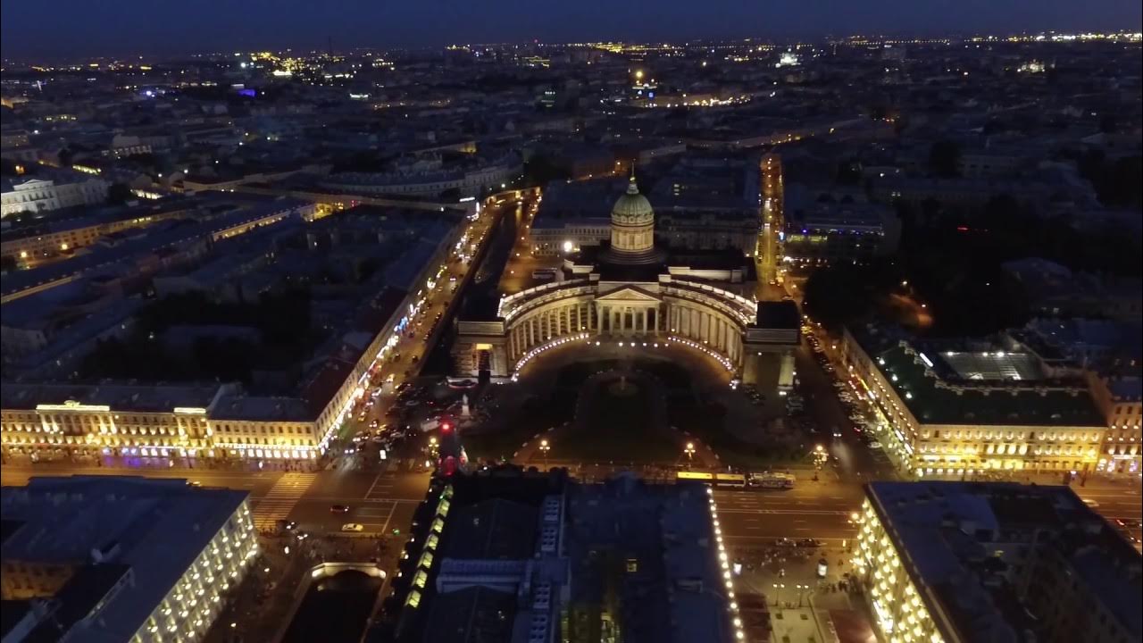 Ночной Санкт-Петербург с высоты птичьего полета. Ночной Питер с высоты птичьего полета.