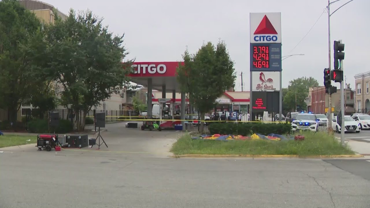 2 teens, 1 adult injured in East Garfield Park shooting - YouTube