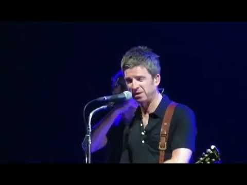 Noel Gallagher wants to start a petition to get the Foo Fighters to split up (San Diego, 28/08/2019)