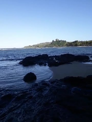 Натуральный вулканический фундамент на морском побережье - YouTube