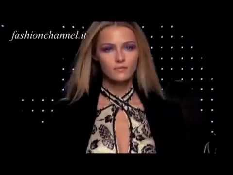 Video: Valentina Zelyaeva ay isang Russian supermodel ng kamangha-manghang kagandahan