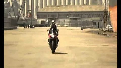 Lebanese woman motorcyclist #gsxr #womanmotorcycli...