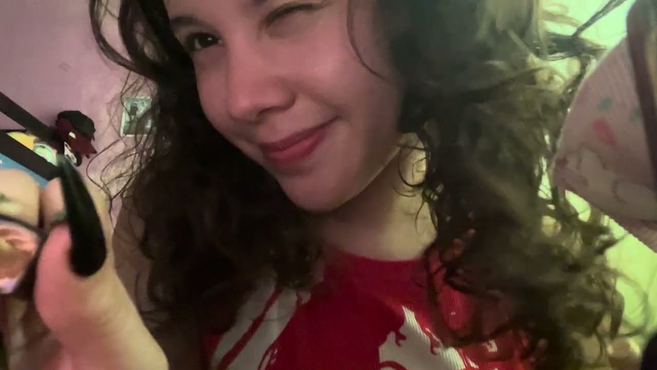 Tu amiga te maquilla🎀