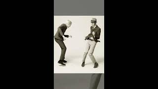 THE SPECIALS - IT&#39;S UP TO YOU