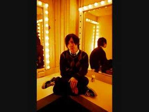 在 YouTube 上觀看「Hold the DooR」