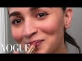 The weird way alia bhatt applies her lipstick