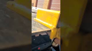 Flatbed Side Puller Attachment.