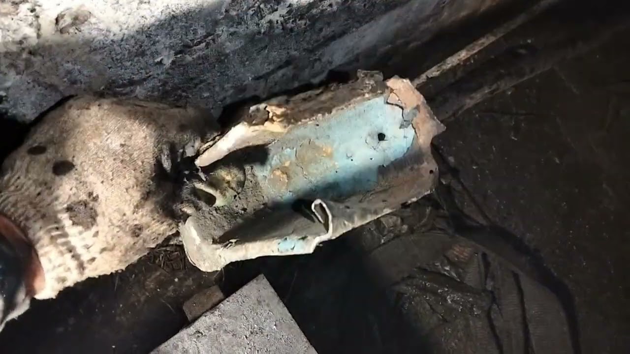 Новый бак, и по мелочи. КАМАЗ оживает #камаз#зерновоз#