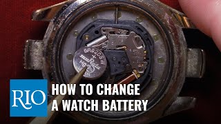 時計の電池を交換する方法
