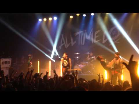 All Time Low - "Weightless" Live @ The Granada The...