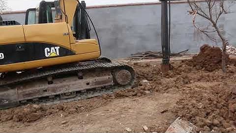 Carter 330D excavator is refitted with square pole rotary drilling rig, with a piling depth of 15m